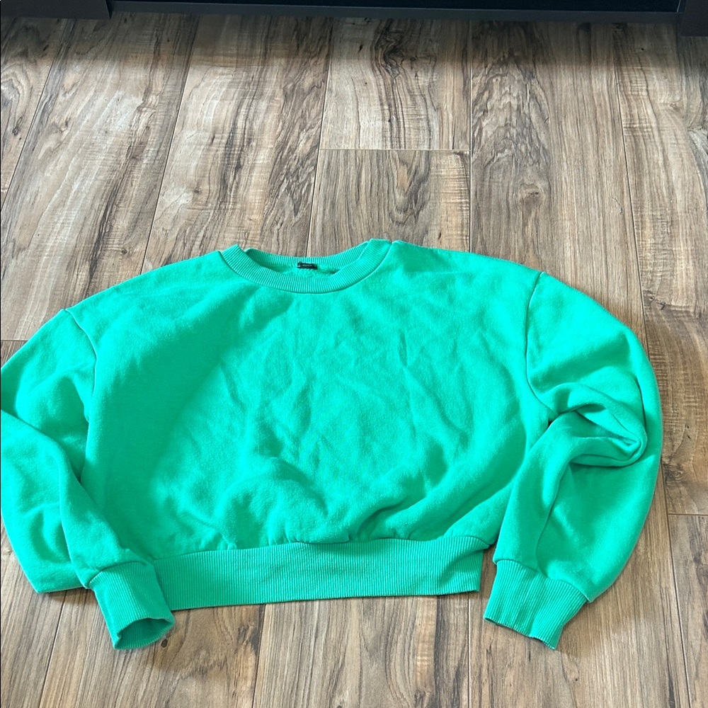 H&M Women's Crewneck Sweater in Bright Teal Green